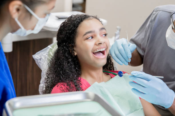 Best Dentist Open Late Near Me  in Lemoore, CA